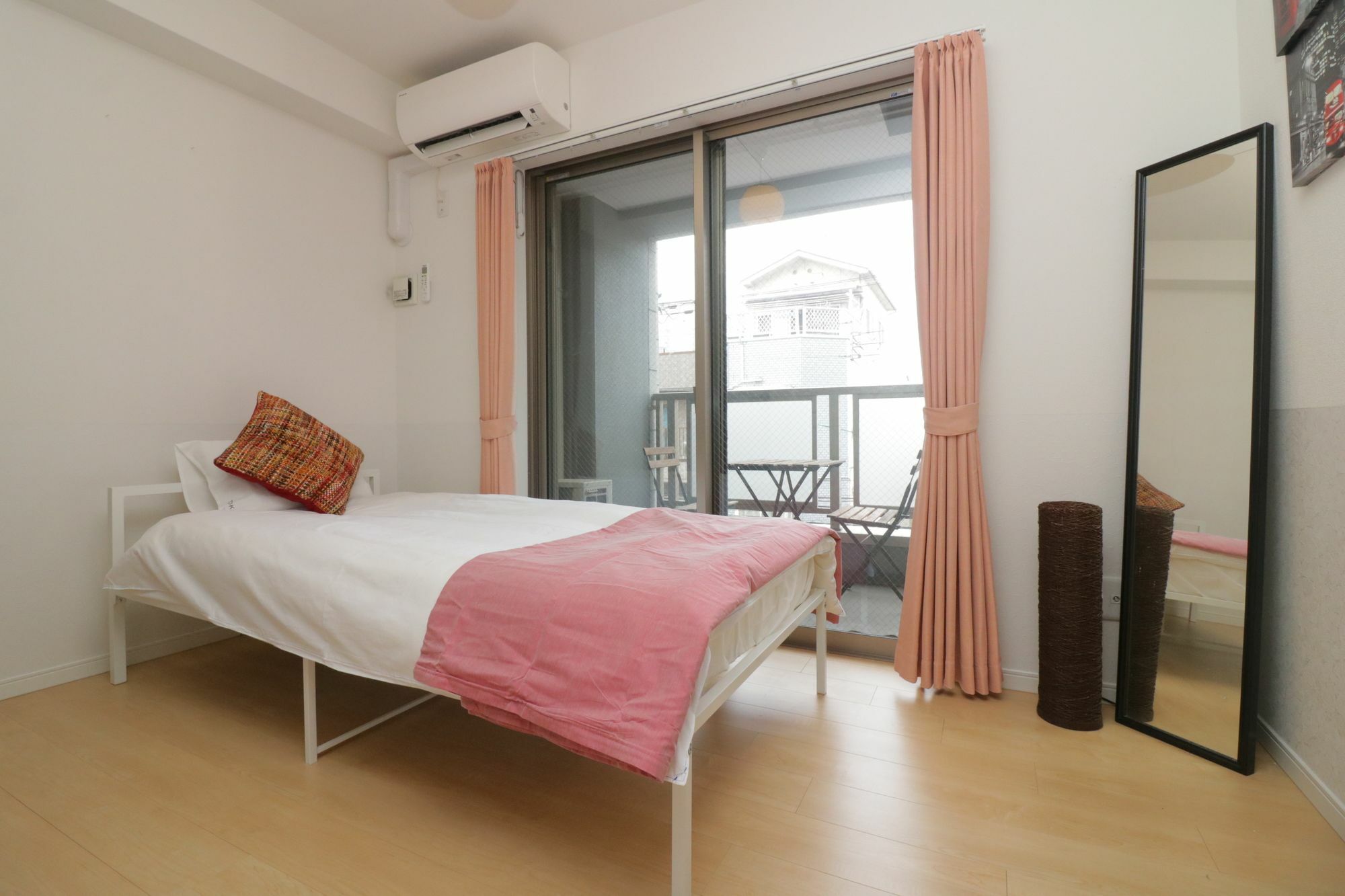 Hg Cozy Hotel No 22 鶴橋駅前 โอซาก้า ภายนอก รูปภาพ